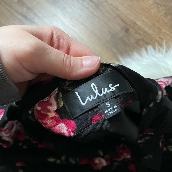 LULU’S Ever Enchanting Black Floral Print Long Sleeve Shift Dress - Picture 4 of 4